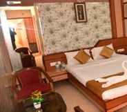 Bedroom 6 Hotel Mahabir Galaxy
