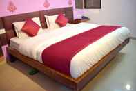 Bedroom Hotel Radhe