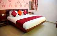Bedroom 5 Hotel Radhe