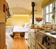 Bedroom 5 Craigduckie Shepherds Huts