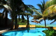 Hồ bơi 7 Box Cay Luxury Ocean Front Villa