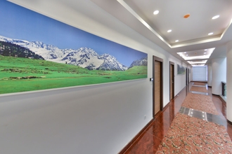 Lobby 4 Hotel Golden Leaf Kashmir