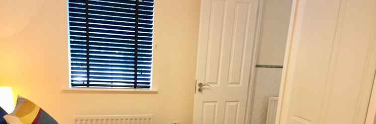 Kamar Tidur Modern 2 Bed Apartment in Southampton