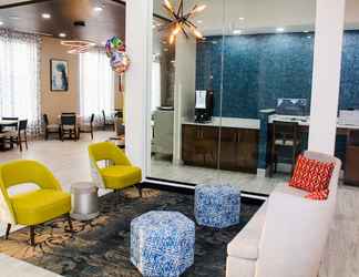 Lobby 2 Comfort Suites Greenville Airport