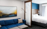 Phòng ngủ 6 Comfort Suites Greenville Airport