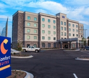 Exterior 2 Comfort Suites Greenville Airport