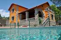 Swimming Pool Casas Rurales Collarubio