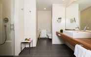 Toilet Kamar 6 Vinotel Schreieck