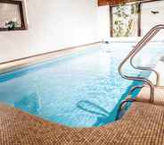 Swimming Pool 2 Pension am Schwarzwaldrand