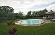 Swimming Pool 5 B&B Red Wine Country House