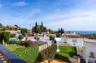 Common Space Townhouse with Sea View in Benalmadena Ref 116