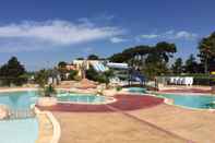 Swimming Pool Camping Sunissim Le Domaine Les Mûriers