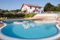 Swimming Pool Camping Sunissim Erreka