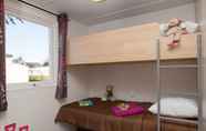 Bedroom 2 Camping Sunissim Emeraude