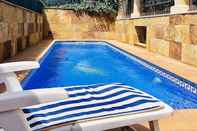 Swimming Pool Chalet Con Piscina Privada