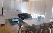 Ruang untuk Umum 3 Stunning Two-storey Apartment in Perth's CBD