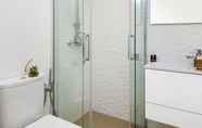 In-room Bathroom 6 Prime Location, Cozy 2 Bedroom Apartment - Santo Cristo II