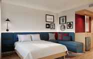 Bedroom 5 Hampton by Hilton London Park Royal