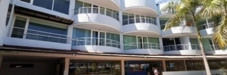 Bangunan Hotel Santa Barbara Plus