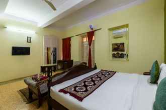 Bilik Tidur 4 Hotel Sanand Heritage Mount Abu