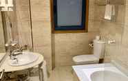 In-room Bathroom 7 Hotel Pensua Punta del Este