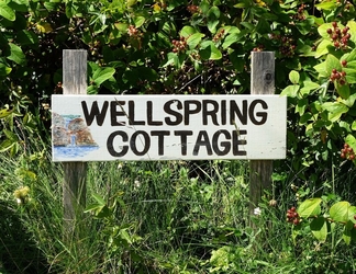 Exterior 2 Wellspring Cottage nr Kynance Cove