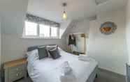 Bedroom 7 Cosy 2 Bedroom Cottage With Log-burner & Parking