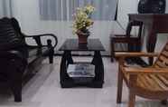 Lobi 2 Balai Mariacaria Pension House