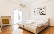 Bilik Tidur 3 Explore Athens with 2 Bedroom Condo