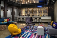 Bar, Cafe and Lounge Aloft Knoxville West