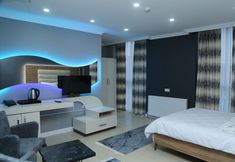 Bedroom 4 Evay Suite Hotel