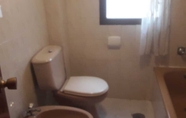 Toilet Kamar 4 Napoli la Romantica