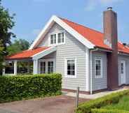 Exterior 2 Stunning Holiday Home in Noordwijk Near Beach