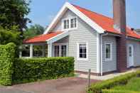 Exterior Stunning Holiday Home in Noordwijk Near Beach