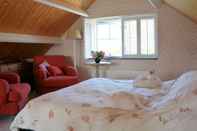 Bilik Tidur Stunning Holiday Home in Noordwijk Near Beach