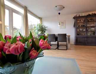 Lobi 2 Nice Holiday Home in Voorburg Near the Sea