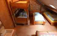 Bilik Tidur 5 Spacious Holiday Home in Wellerlooi With Private Garden