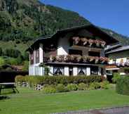 Exterior 3 Holiday Home in Salzburg Near Ski Area With Balcony