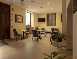 Lobi 2 Hotel SH Suite Palace