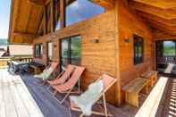 Ruang untuk Umum Lush Chalet in Sankt with Sauna & Hot Tub