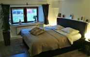 Kamar Tidur 5 Beautiful Holiday Home in Sieberath With Garden