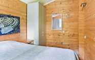Bedroom 4 Finnish Chalet with Private Garden & Sauna near Veluwe