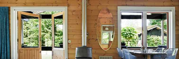 Lobi Finnish Chalet with Private Garden & Sauna near Veluwe