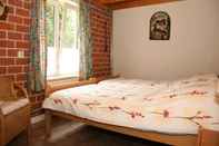 Bedroom Boutique Farmhouse in Neede With Terrace