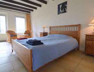 Bedroom 2 Holiday Home with Meadow View near Forests