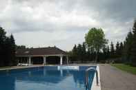 Swimming Pool Detached, Fully Equipped Chalet in Vechtdal near Ommen