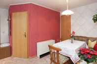 Kamar Tidur Beautiful Apartment in Dornthal Near the Forest