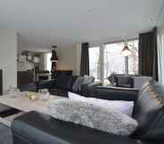 Common Space 7 Beautiful Chalet With gas Fire and Gorgeous View of the Natural Surroundings