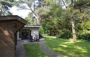Ruang untuk Umum 2 Refined Holiday Home in Guelders near Forest