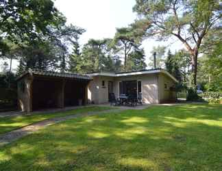 Bangunan 2 Refined Holiday Home in Guelders near Forest